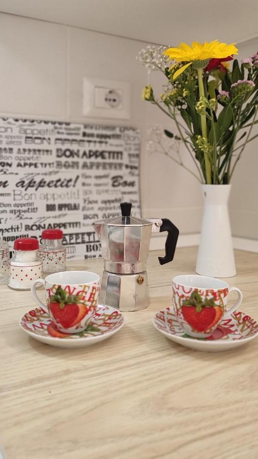 Donna Concetta Arthouse Apartment เนเปิลส์ ภายนอก รูปภาพ